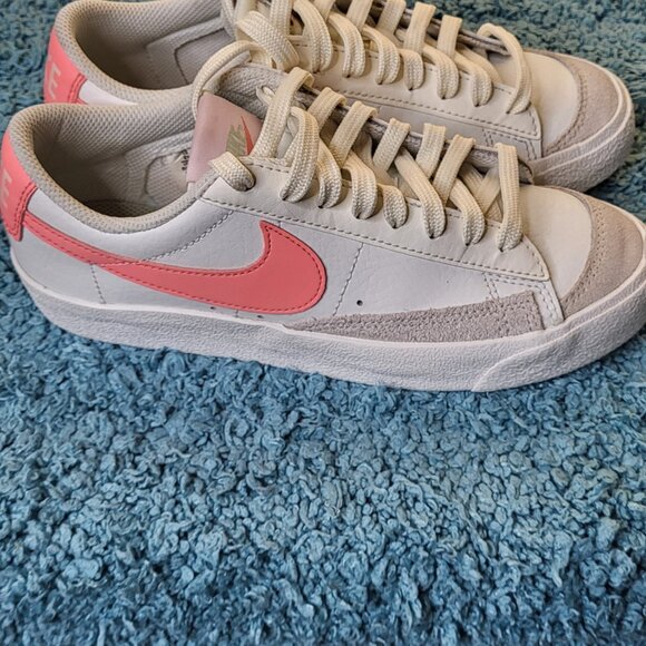 Nike Blazer Low 77 Gs White Pink Gaze - 4Y - Picture 4 of 7